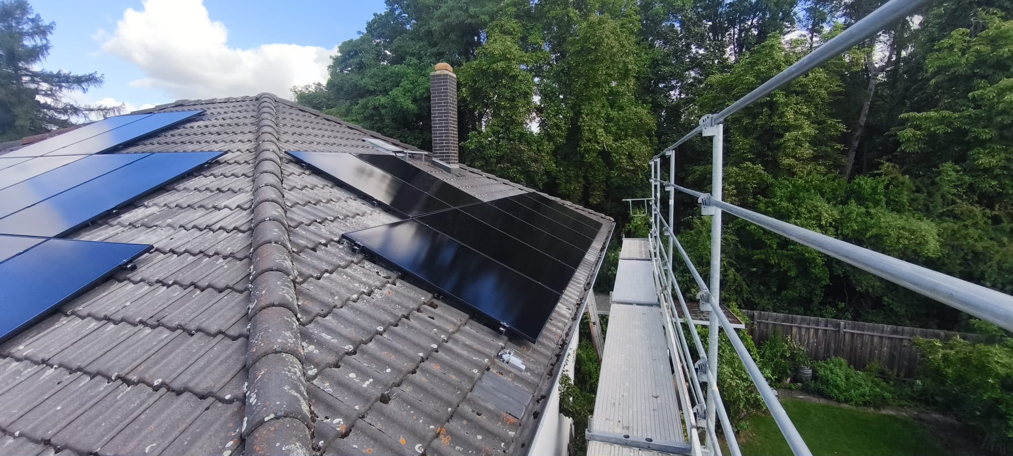 14,40 kWp Photovoltaikanlage auf drei Dachflächen eines Wohnhauses in Wolfenbüttel